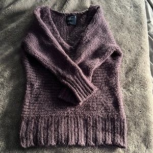 XS American Eagle Outfitters Purple Knitted Sweater